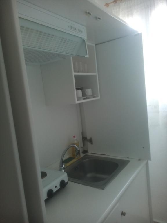 סקופלוס טאון Karagiozos Studios & Apartments מראה חיצוני תמונה