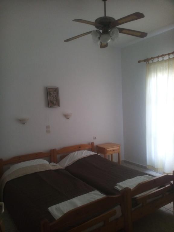 סקופלוס טאון Karagiozos Studios & Apartments מראה חיצוני תמונה